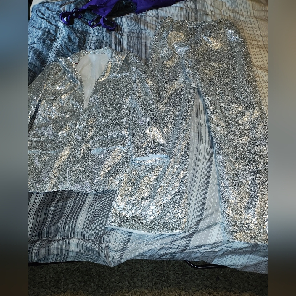 Sexy size 4 going out set